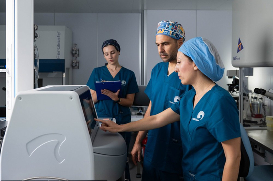 Slider image (5) Embryolab Fertility Center